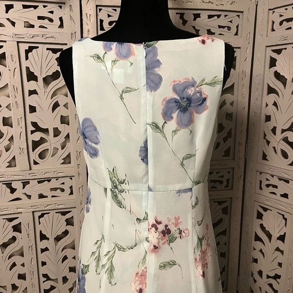 CDC LOVELY LIGHT BLUE & PURPLE FLOWERS SLEEVELESS LIGHTWEIGHT MAXI DRESS - Picture 7 of 9